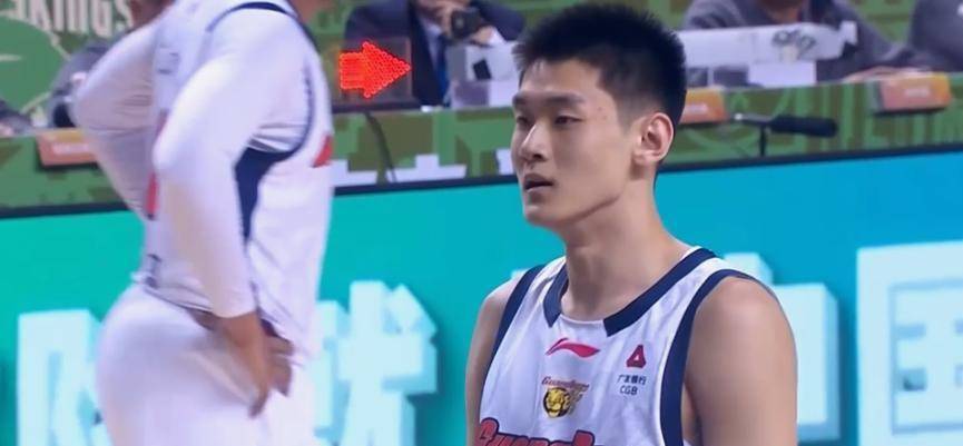 开云体育官网-窗口期CBA季后赛焦点战;孟菲斯灰熊豪取连胜;信心回归;年轻球员得到机会的简单介绍